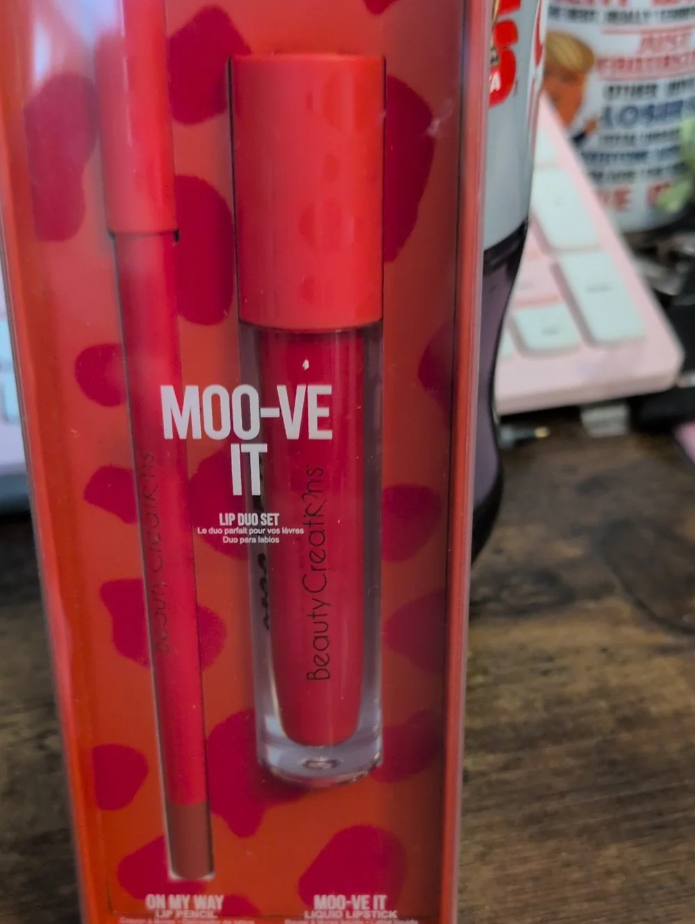 Beauty Creations Moo-Ve It Lip Duo - Bright Red